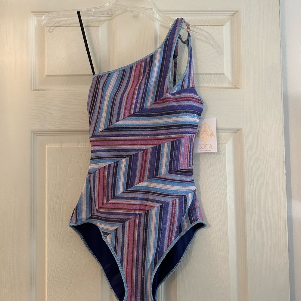 HOST PICK 🏝️🌺🍹NWT Becca South Coast Starry Night 1 Piece